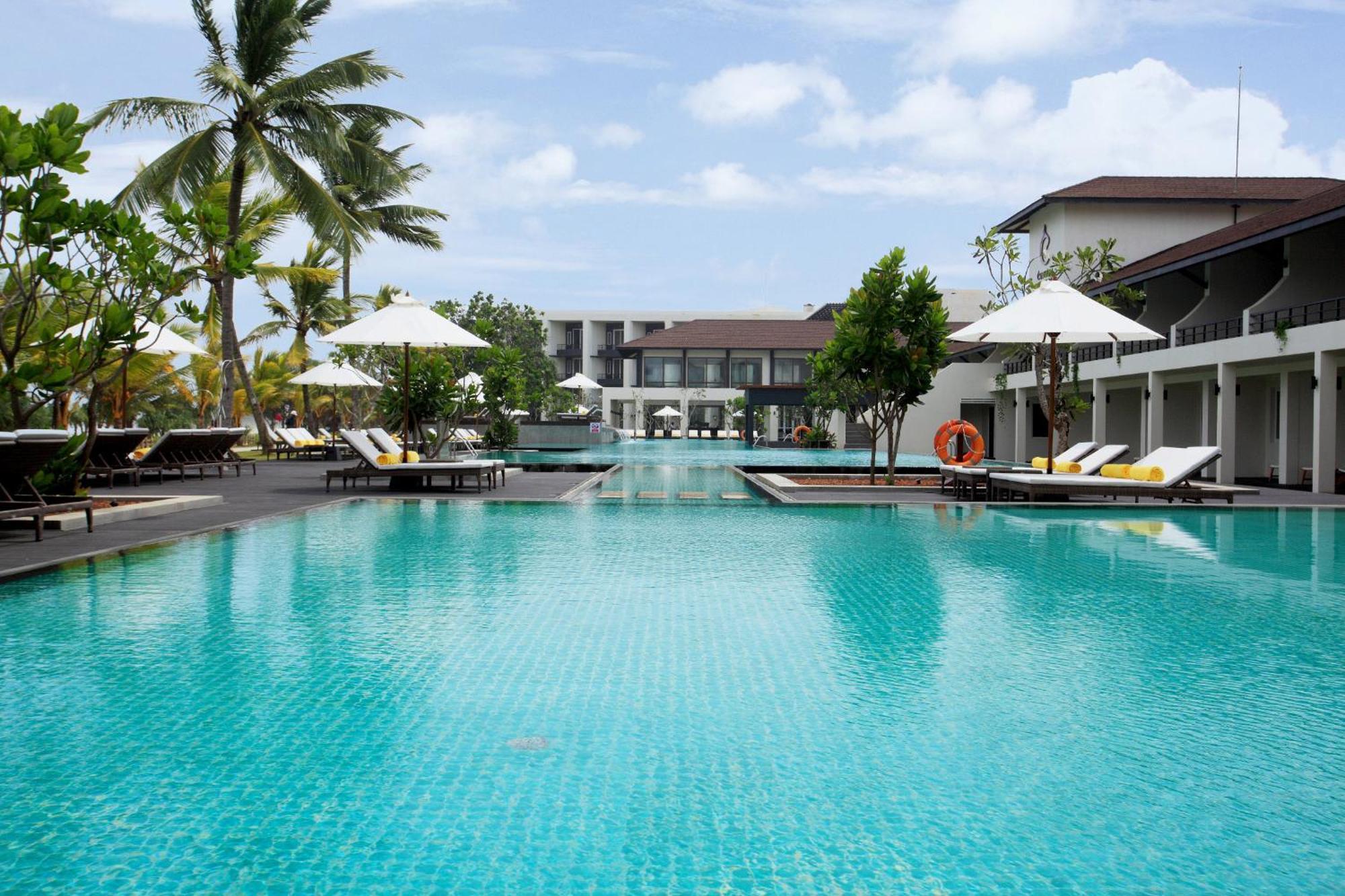 Centara Ceysands Resort & Spa Sri Lanka Бентота Екстериор снимка